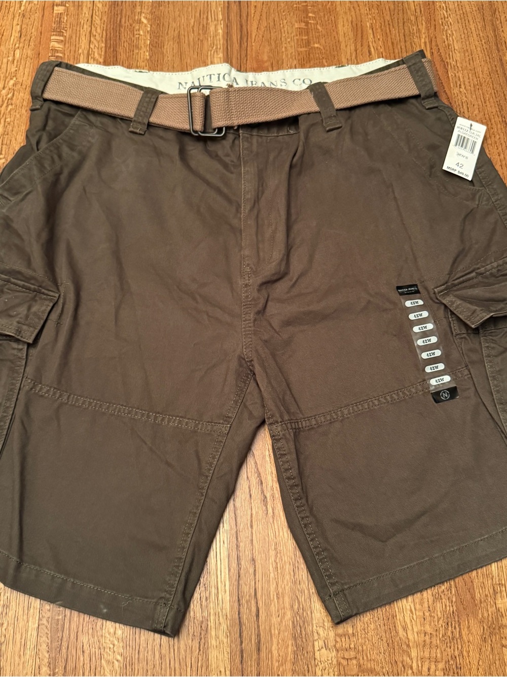 NWT Nautica Jeans Co Men’s Belted Cargo Shorts Size 42 Algae Green Utility 10"